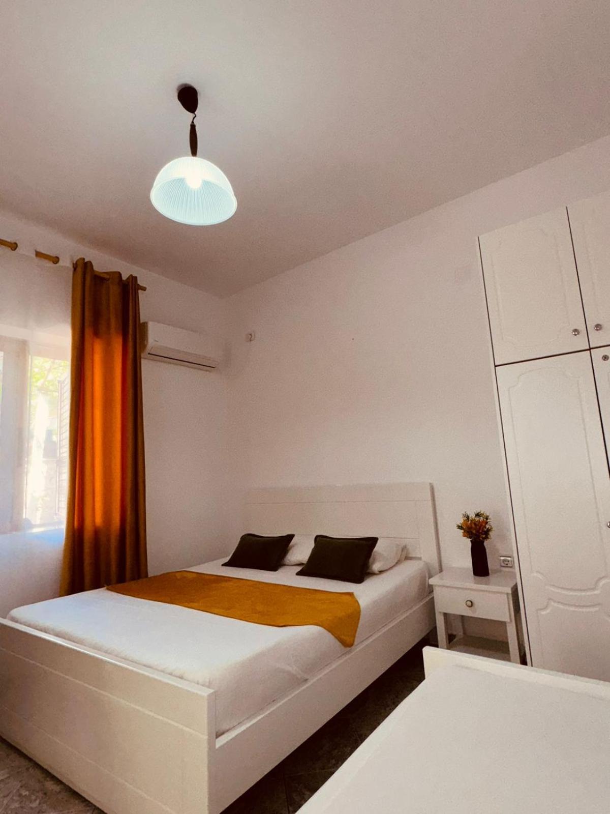 Orfeu Apartments Ксамил Экстерьер фото