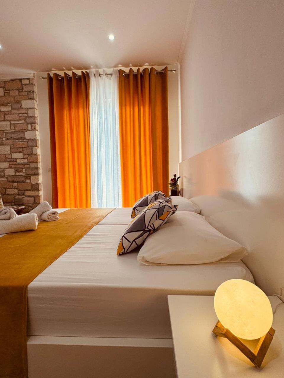 Orfeu Apartments Ксамил Экстерьер фото